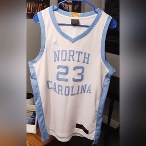 Jordan Mens Large  Dri-Fit UNC Tarheels Limited  Jersey
